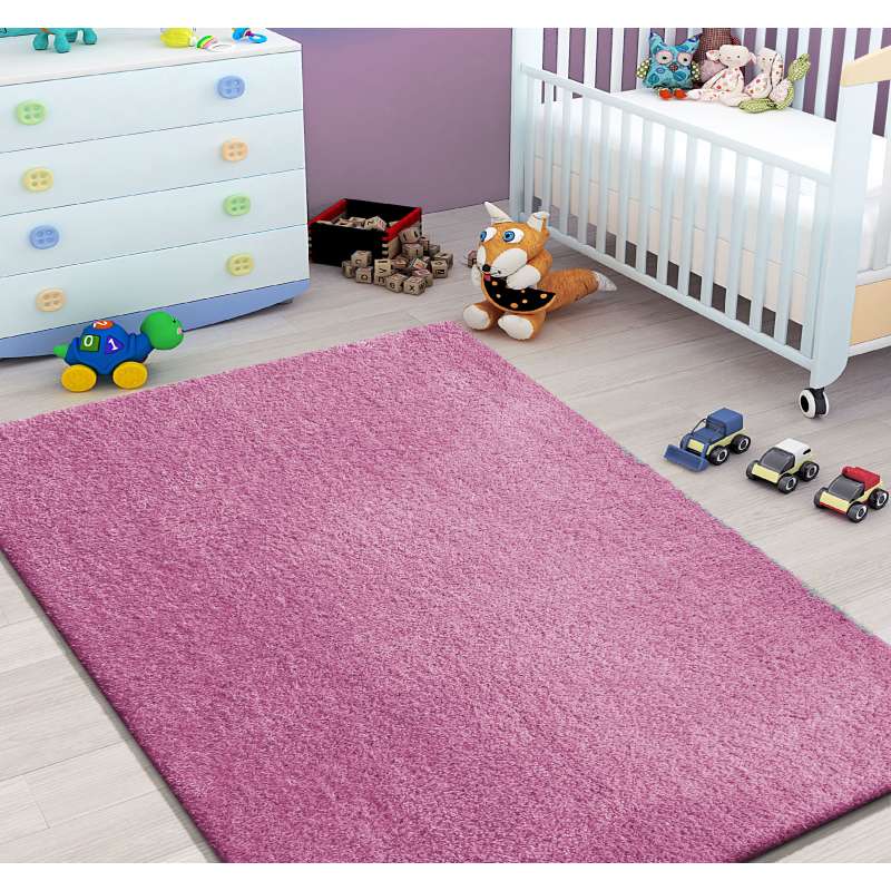 Pluszowy dywan dla dziewczynki