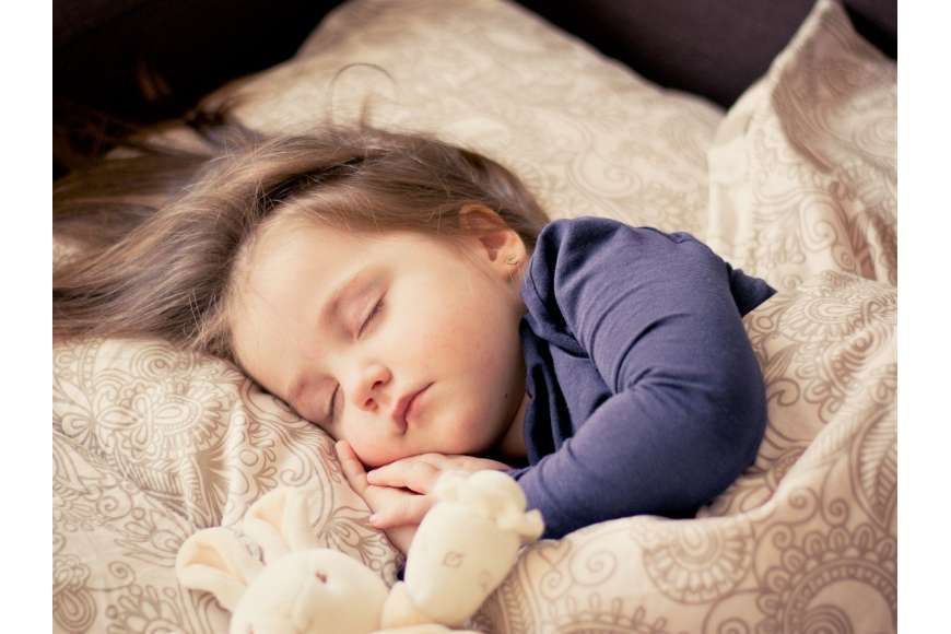 Czy dziecko z alergią może mieć w pokoju dywan?